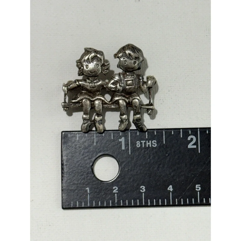 Vintage Sterling Silver 925 Boy Girl Swing Swinging Brooch Pin K2483 Mothers Day